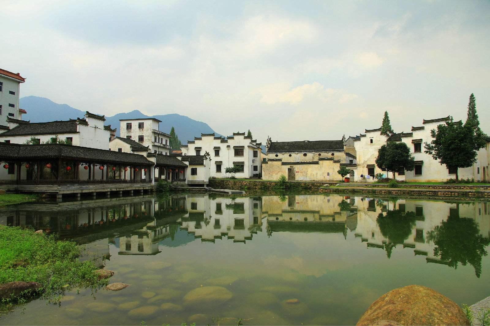 龙诚职业培训学校因戍校区游戏画面